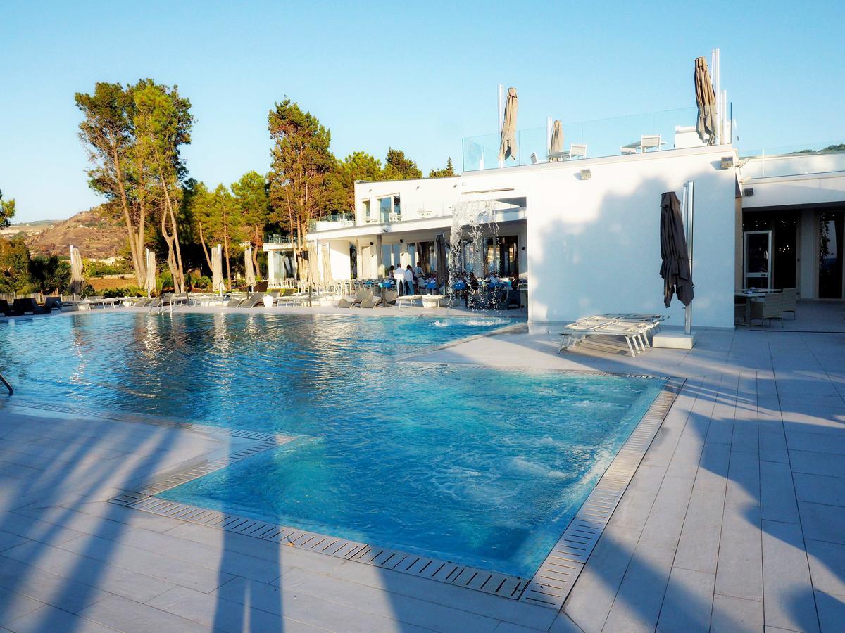 Tui Blue Tropea 4*